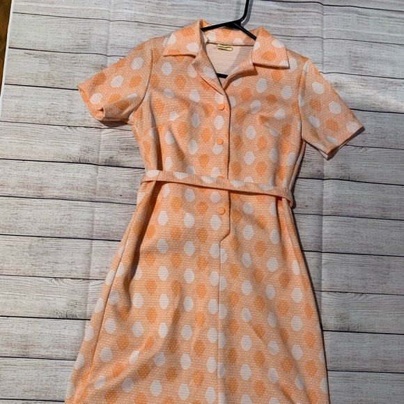 🔥Host pick🔥Vintage coral polka dot dress - Picture 5 of 16